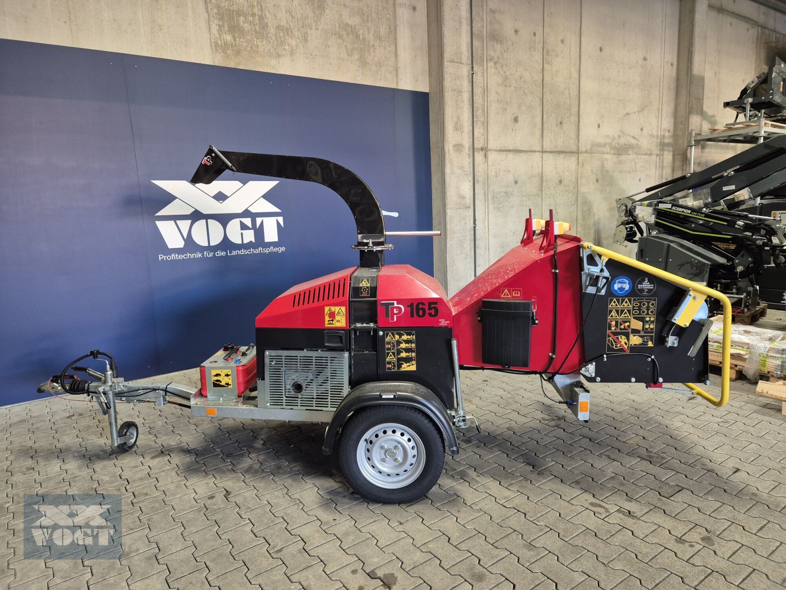 Holzhacker & Holzhäcksler του τύπου TP 165 MOBILE Holzhacker /Holzhäcksler mit Benzinmotor und PKW-Fahrwerk, Gebrauchtmaschine σε Schmallenberg (Φωτογραφία 2)