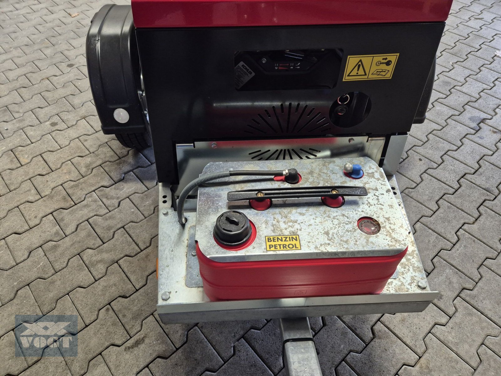 Holzhacker & Holzhäcksler του τύπου TP 165 MOBILE Holzhacker /Holzhäcksler mit Benzinmotor und PKW-Fahrwerk, Gebrauchtmaschine σε Schmallenberg (Φωτογραφία 5)