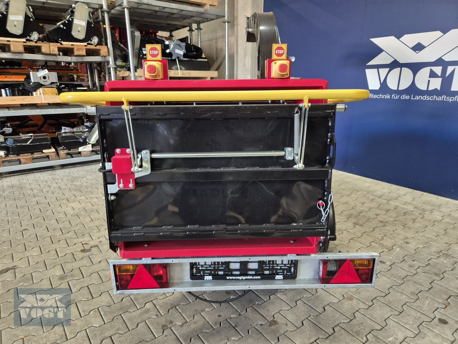 Holzhacker & Holzhäcksler του τύπου TP 165 MOBILE Holzhacker /Holzhäcksler mit Benzinmotor und PKW-Fahrwerk, Gebrauchtmaschine σε Schmallenberg (Φωτογραφία 14)