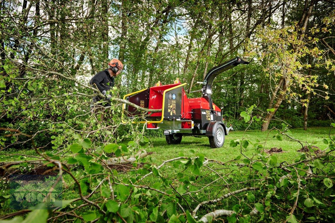 Holzhacker & Holzhäcksler des Typs TP 165 MOBILE Holzhacker /Holzschredder mit Benzinmotor & PKW-Fahrwerk-Lagergerät-Aktion, Neumaschine in Schmallenberg (Bild 9)