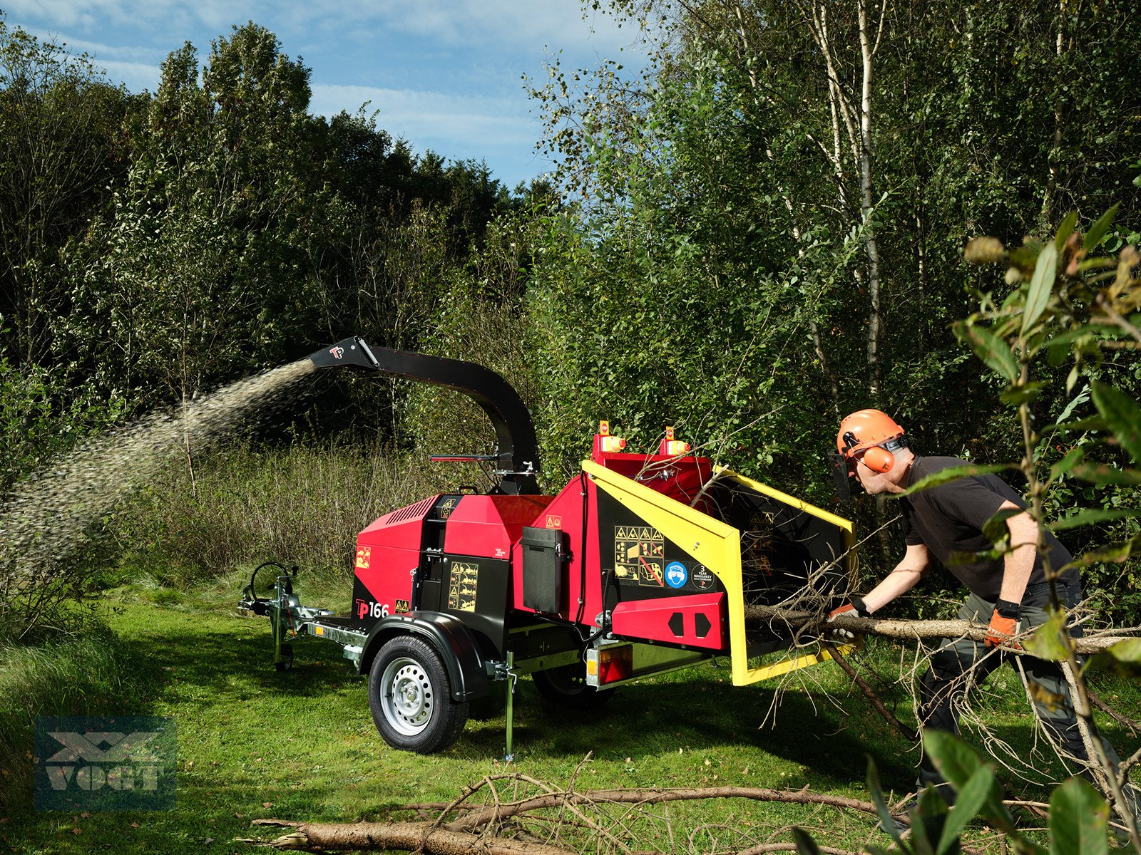 Holzhacker & Holzhäcksler от тип TP 166 MOBILE Holzhacker mit Benzinmotor und PKW-Fahrwerk-Lagergerät-Aktion, Neumaschine в Schmallenberg (Снимка 5)