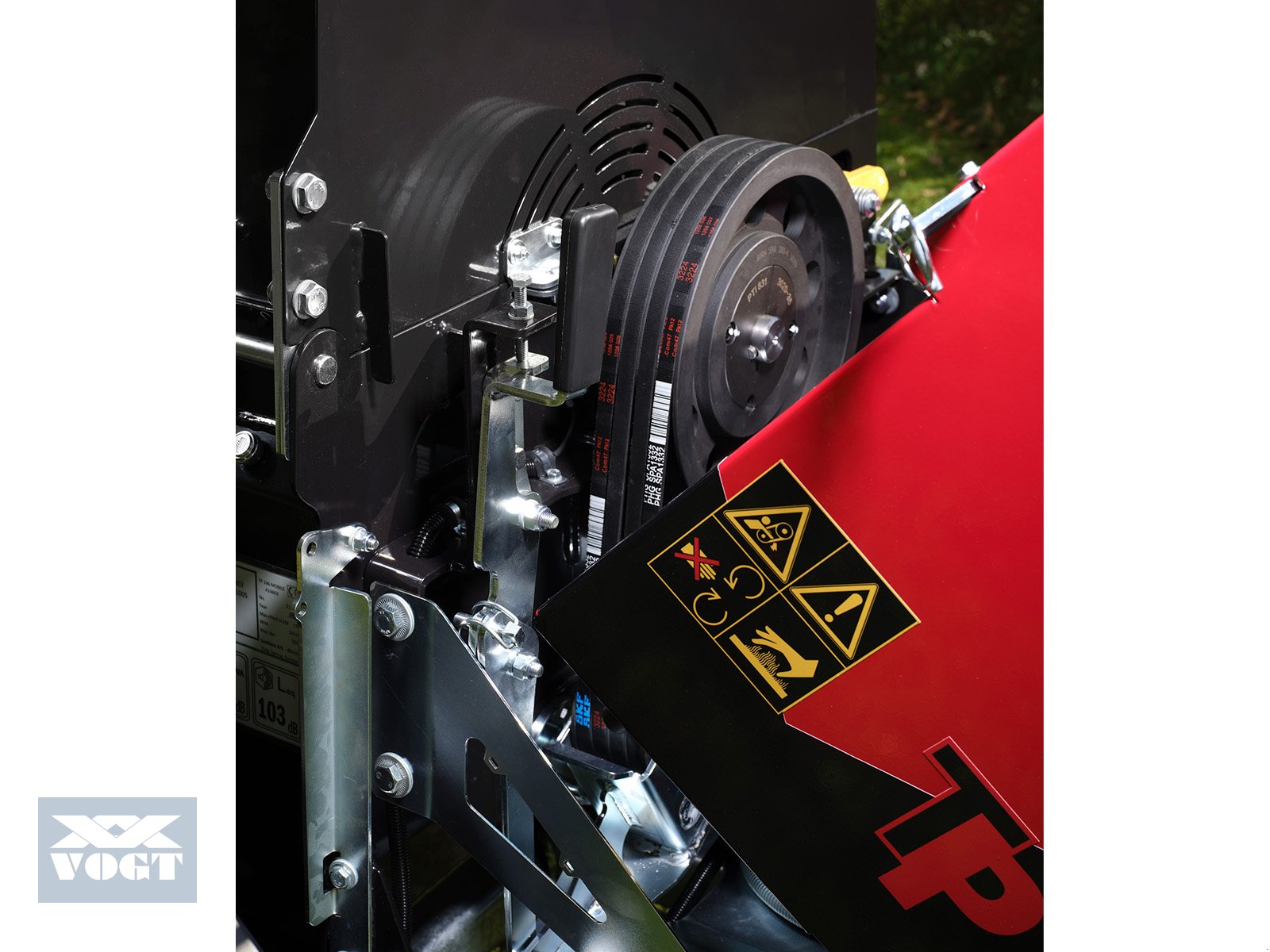 Holzhacker & Holzhäcksler от тип TP 166 MOBILE Holzhacker mit Benzinmotor und PKW-Fahrwerk-Lagergerät-Aktion, Neumaschine в Schmallenberg (Снимка 8)