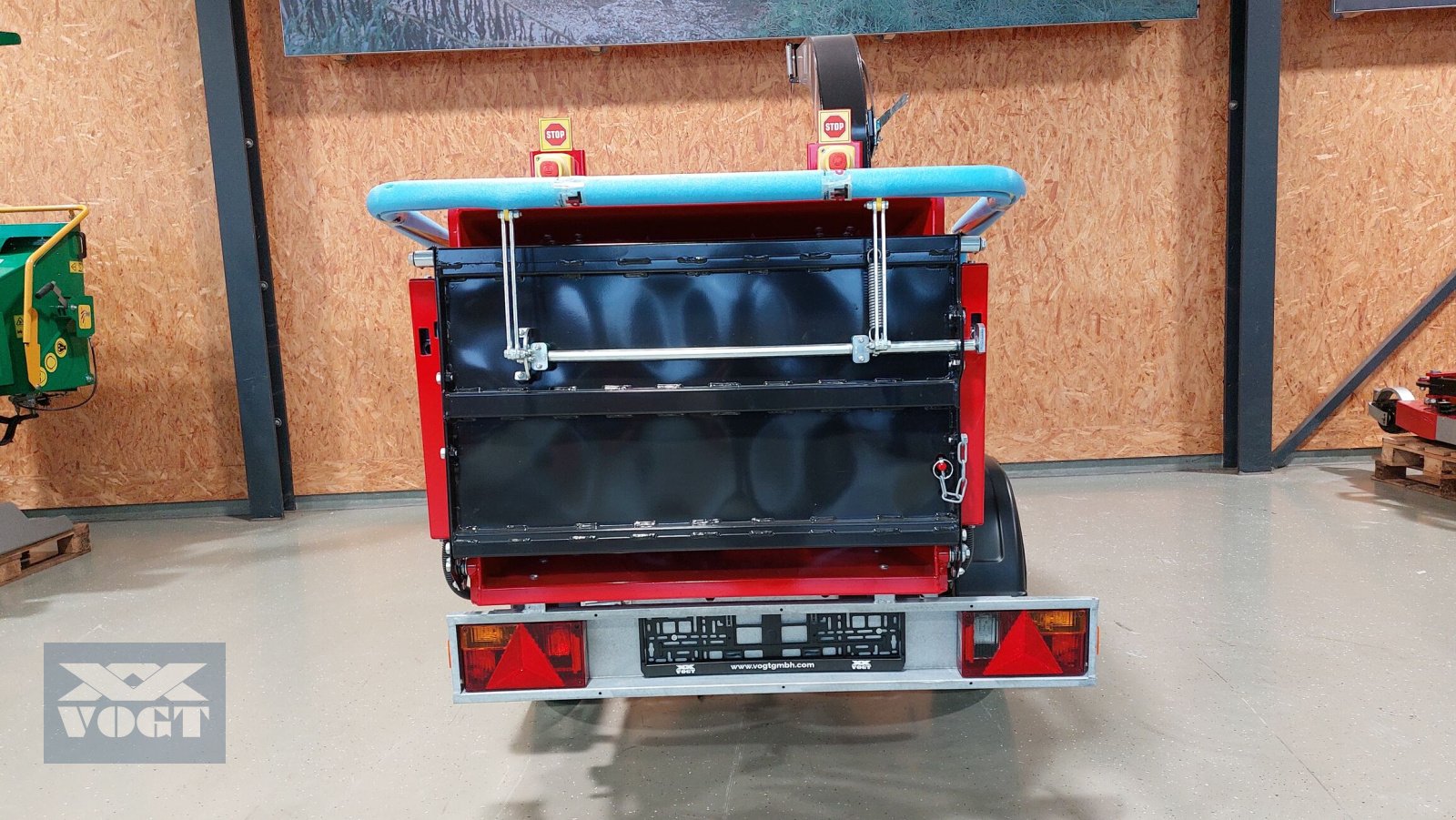 Holzhacker & Holzhäcksler typu TP 175 MOBILE ZE Holzhacker /Holzschredder mit Elektromotor und PKW-Fahrwerk, Neumaschine w Schmallenberg (Zdjęcie 12)