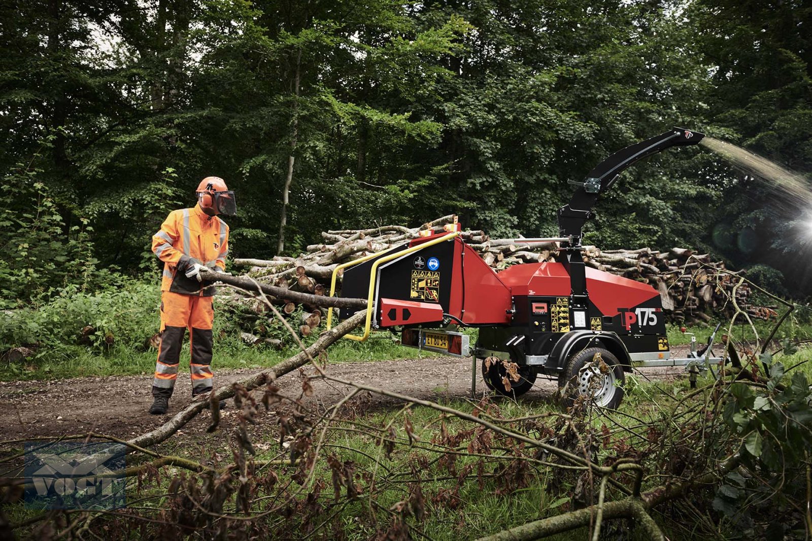 Holzhacker & Holzhäcksler des Typs TP 175 MOBILE ZE Holzhäcksler mit Elektromotor und PKW-Fahrwerk, Neumaschine in Schmallenberg (Bild 4)