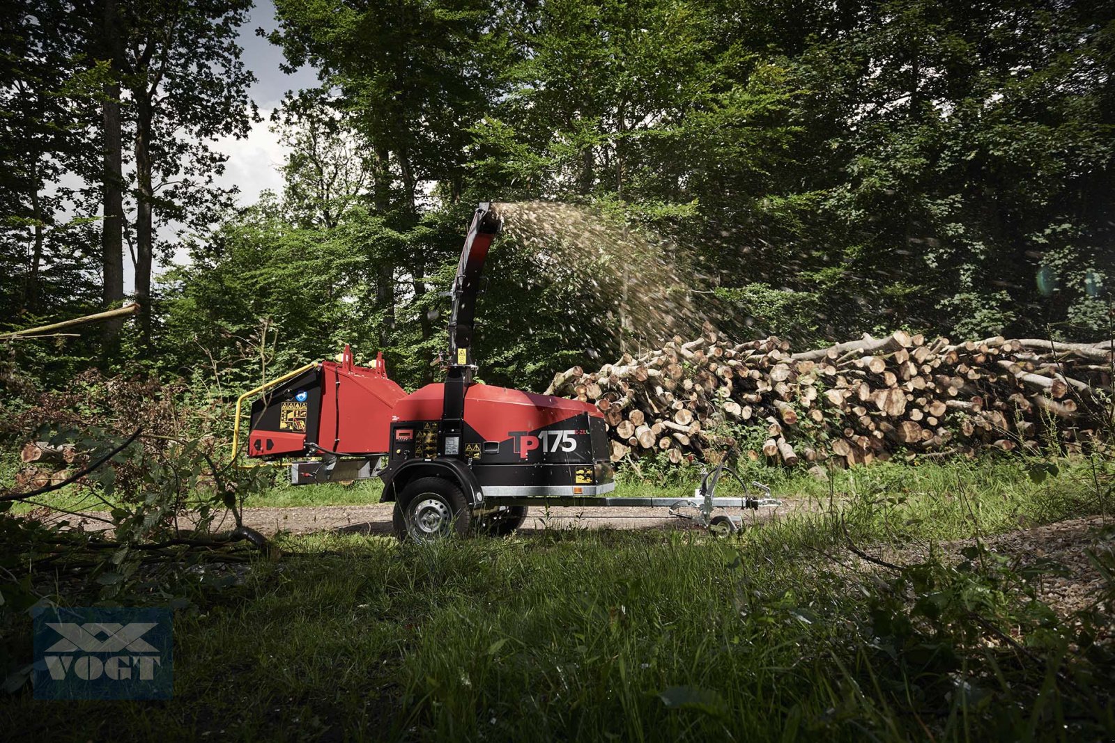 Holzhacker & Holzhäcksler des Typs TP 175 MOBILE ZE Holzhäcksler mit Elektromotor und PKW-Fahrwerk, Neumaschine in Schmallenberg (Bild 9)