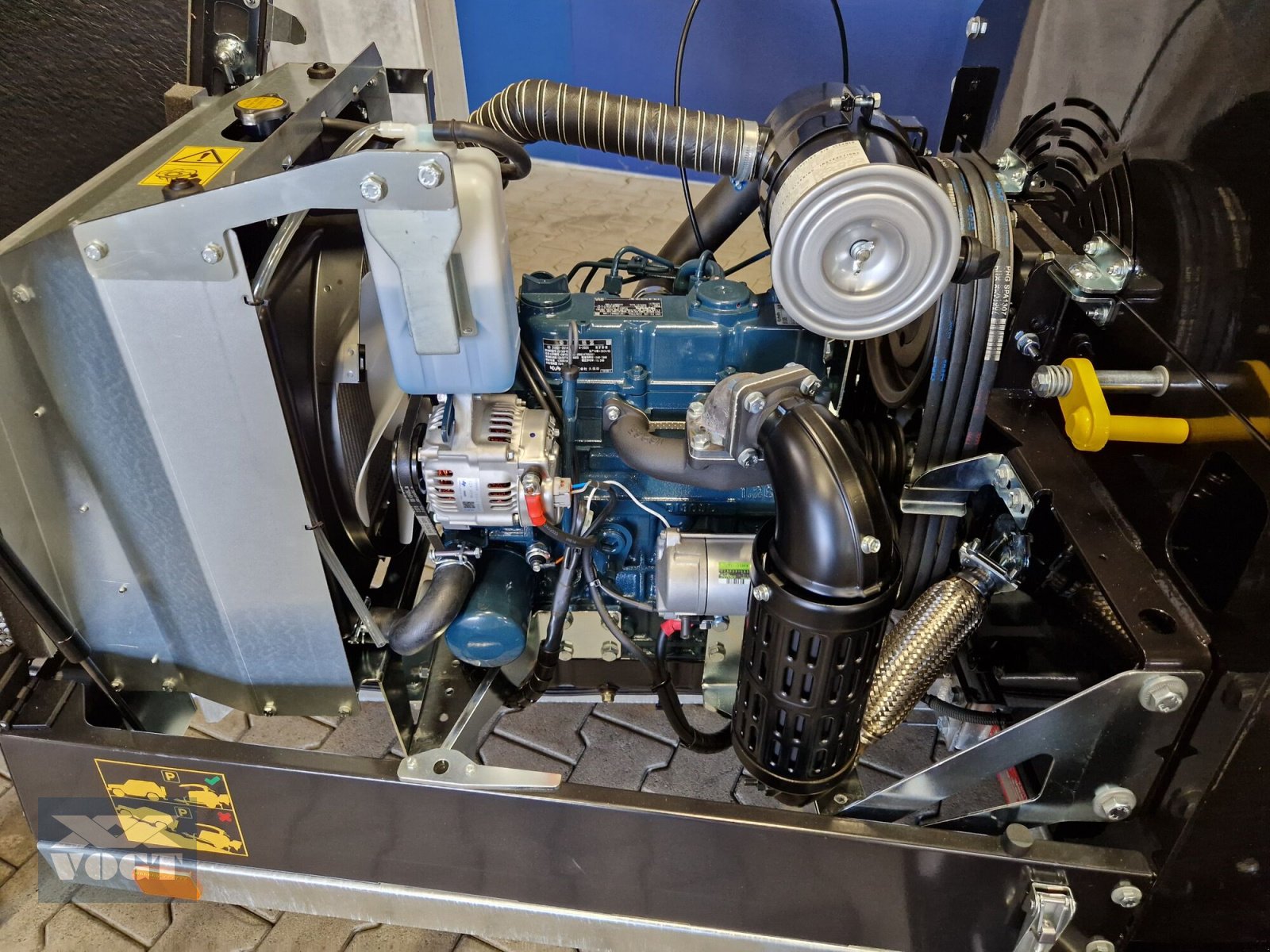 Holzhacker & Holzhäcksler typu TP 176 BLACK BEAST Holzhacker /Holzhäcksler mit Dieselmotor und PKW-Fahrwerk NEU, Neumaschine w Schmallenberg (Zdjęcie 13)