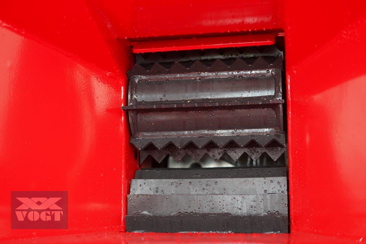 Holzhacker & Holzhäcksler Türe ait TP 200 PTO Holzhacker /Holzhäcksler /Holzschredder für Traktor, Neumaschine içinde Schmallenberg (resim 5)