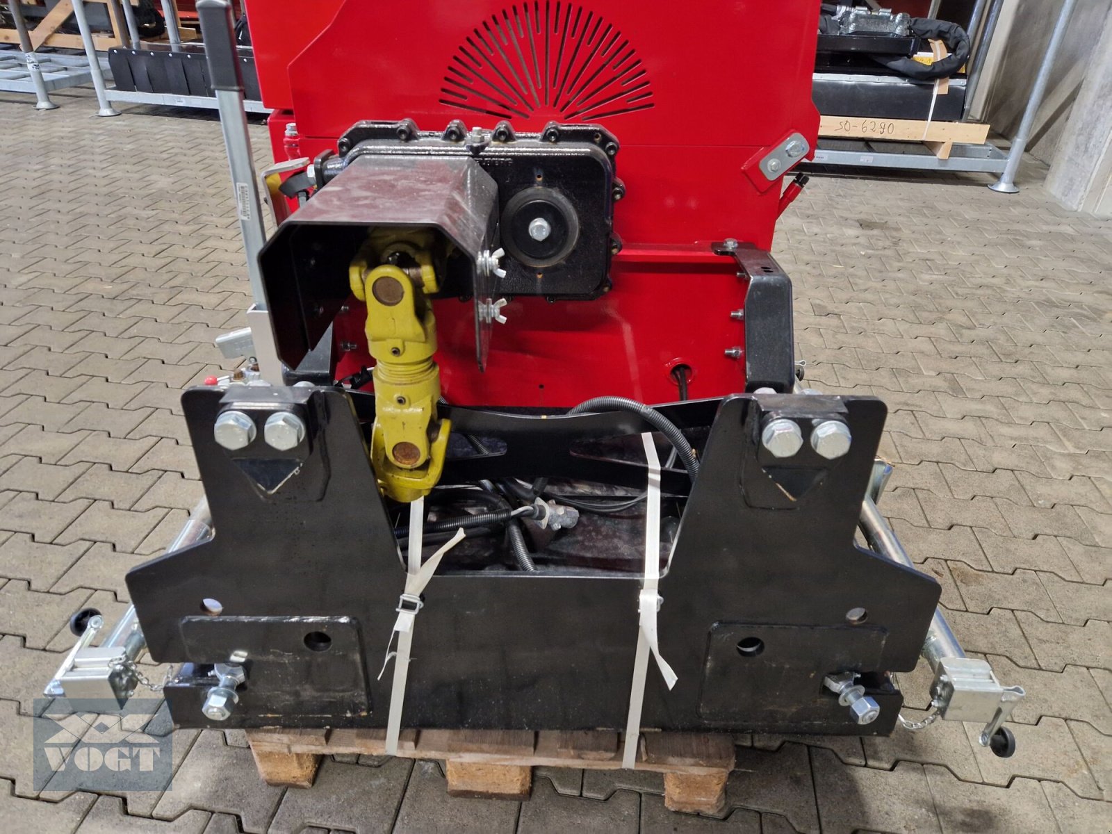 Holzhacker & Holzhäcksler des Typs TP 200 PTO UNIMOG Holzhacker /Holzhäcksler für UNIMOG-Vorführgerät-, Gebrauchtmaschine in Schmallenberg (Bild 11)