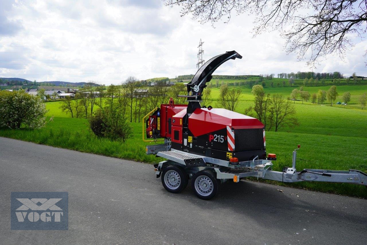Holzhacker & Holzhäcksler typu TP 215 MOBILE Holzhäcksler mit Dieselmotor und 270°Drehkranz, Neumaschine w Schmallenberg (Zdjęcie 8)