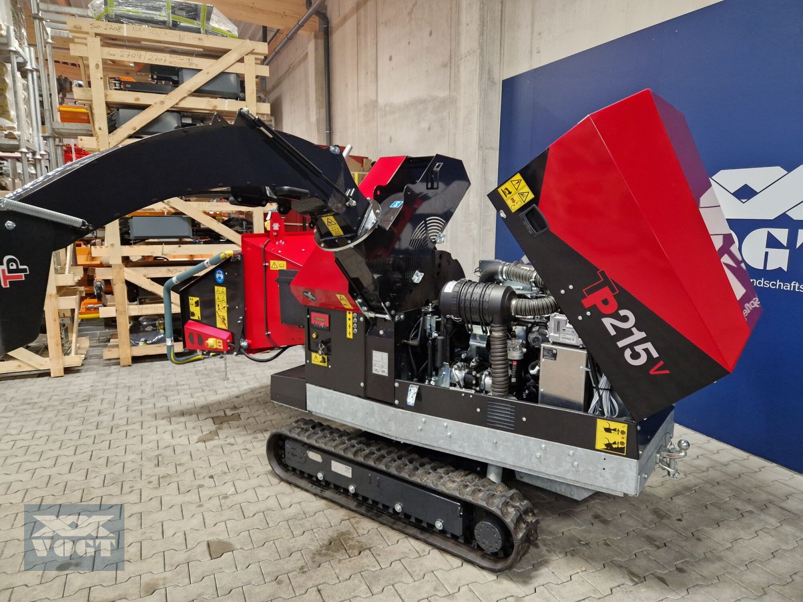 Holzhacker & Holzhäcksler des Typs TP 215 TRACK Holzhacker /Holzhäcksler mit Dieselmotor und Kettenfahrwerk, Neumaschine in Schmallenberg (Bild 8)