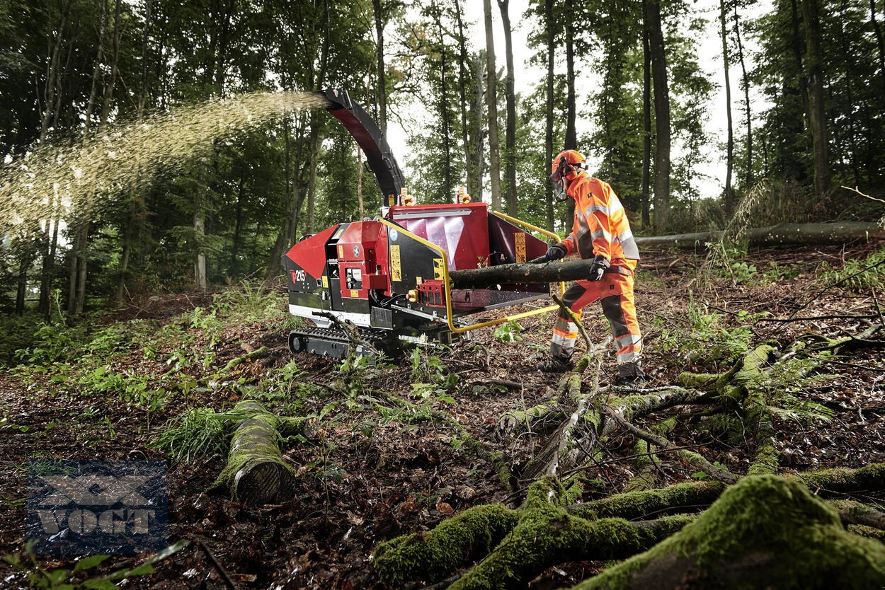 Holzhacker & Holzhäcksler des Typs TP 215 TRACK Holzhacker /Holzhäcksler mit Dieselmotor und Kettenfahrwerk, Neumaschine in Schmallenberg (Bild 16)