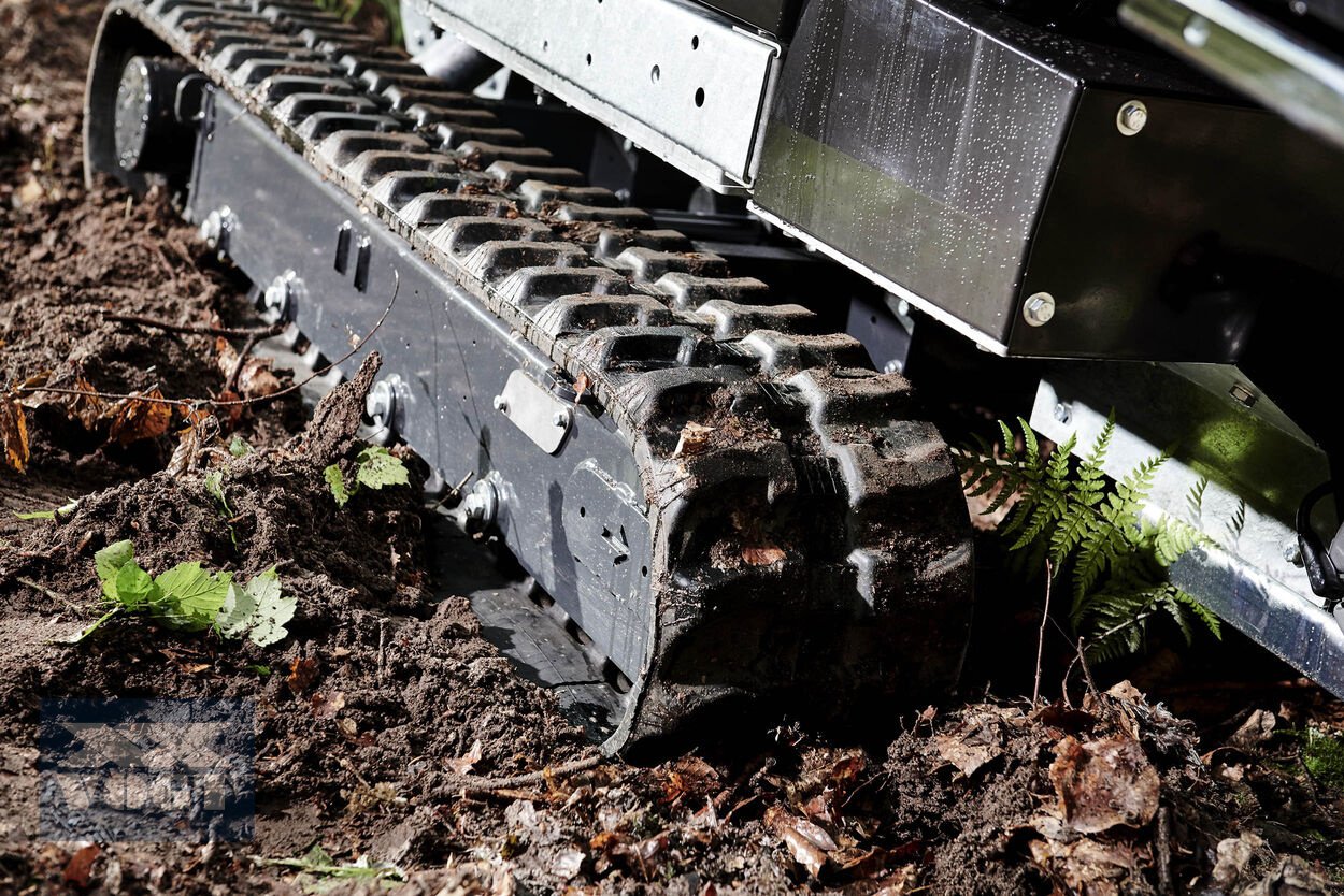 Holzhacker & Holzhäcksler des Typs TP 215 TRACK Holzhacker /Holzhäcksler mit Dieselmotor und Kettenfahrwerk, Neumaschine in Schmallenberg (Bild 17)