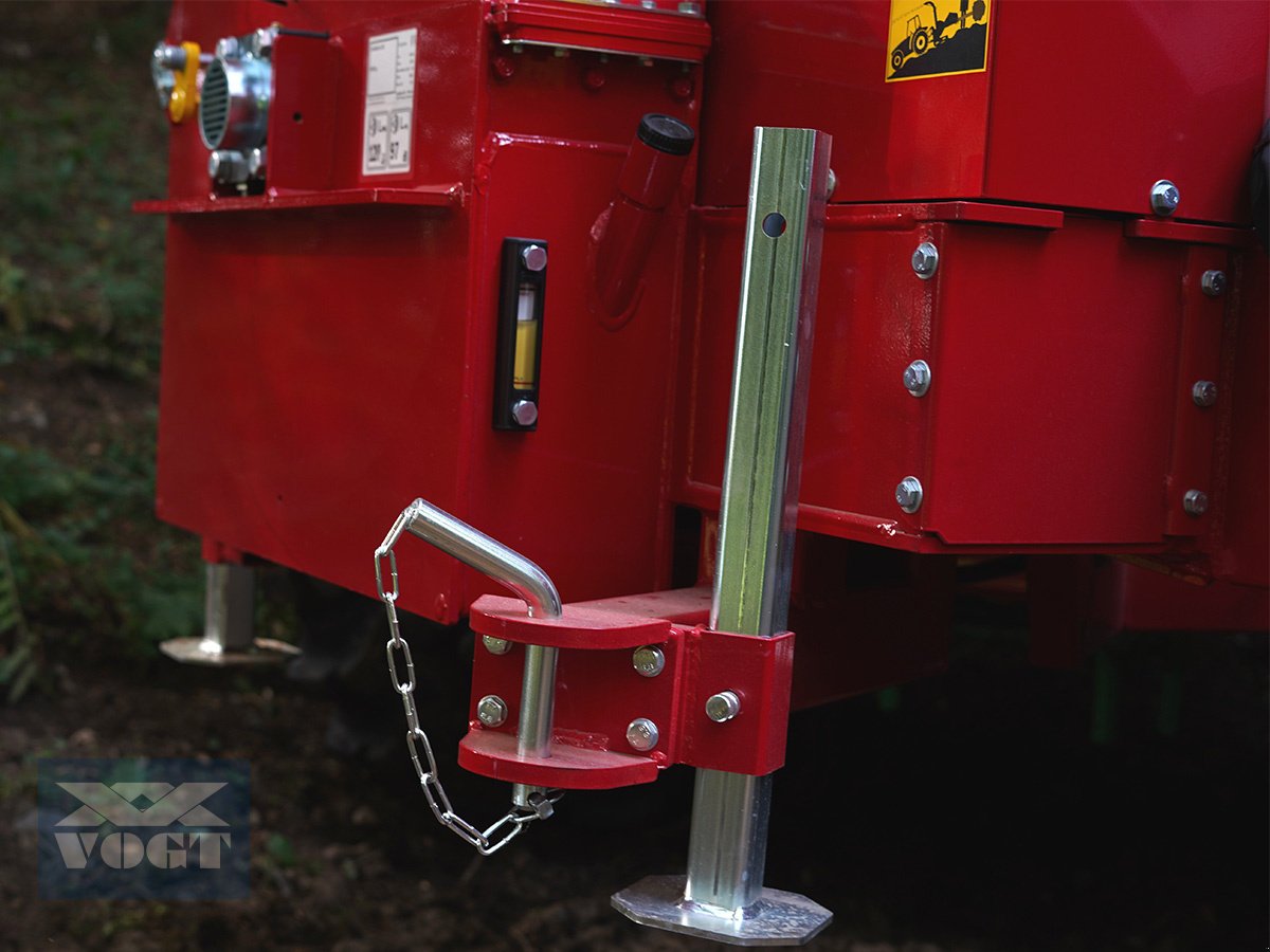 Holzhacker & Holzhäcksler des Typs TP 230 PTO Holzhäcksler /Holzhacker /Holzschredder für Traktor, Neumaschine in Schmallenberg (Bild 4)