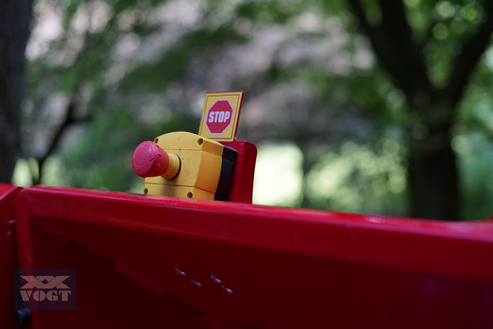 Holzhacker & Holzhäcksler des Typs TP 230 PTO Holzhäcksler /Holzhacker /Holzschredder für Traktor, Neumaschine in Schmallenberg (Bild 13)