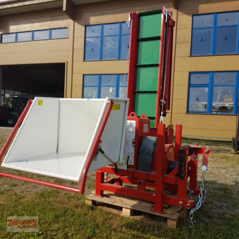 Holzhacker & Holzhäcksler des Typs Urban TR 110, Neumaschine in Rottenburg a.d. Laaber (Bild 2)