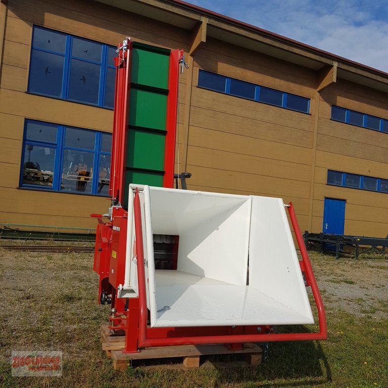 Holzhacker & Holzhäcksler des Typs Urban TR 110, Neumaschine in Rottenburg a.d. Laaber (Bild 3)