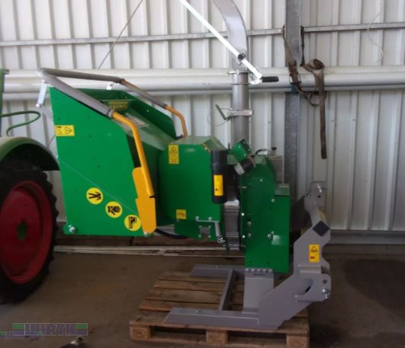 Holzhacker & Holzhäcksler des Typs Vogt HS 150 ECO, Ausstellungsgerät bis 150 mm Durchm. Traktor ab 25 PS, Neumaschine in Buchdorf (Bild 1)