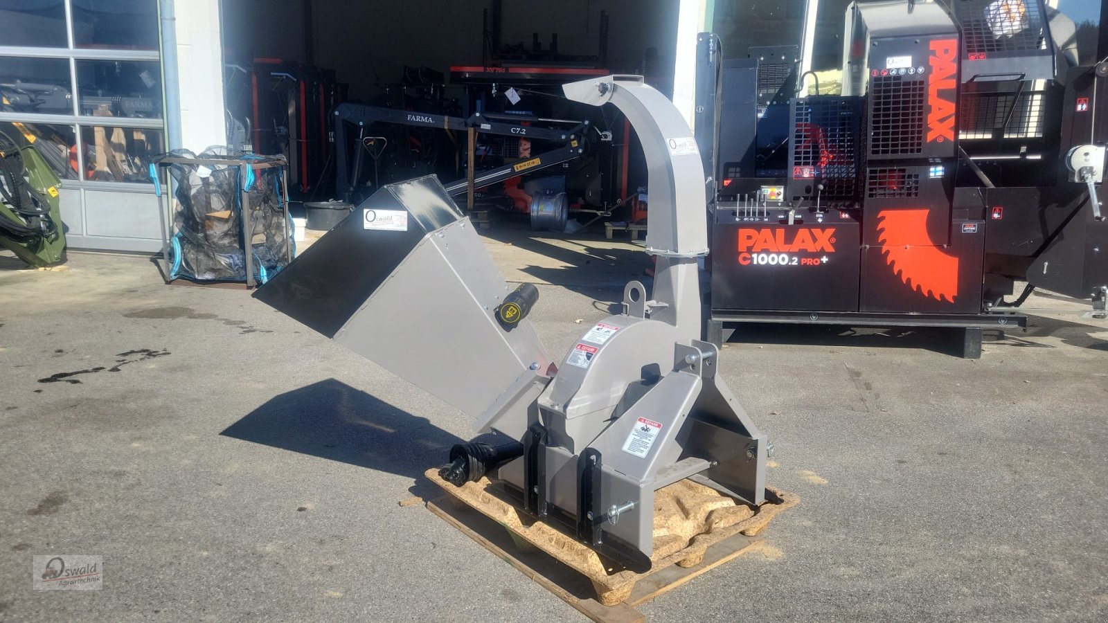 Holzhacker & Holzhäcksler typu Wood Chipper B42, Neumaschine v Regen (Obrázek 2)