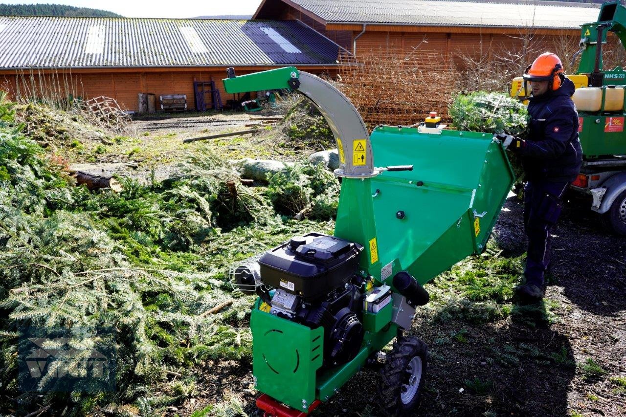 Holzhäcksler & Buschhacker des Typs HS 100 M PRO Holzhäcksler /Holzhacker /Holzschredder mit Benzinmotor, Neumaschine in Schmallenberg (Bild 9)