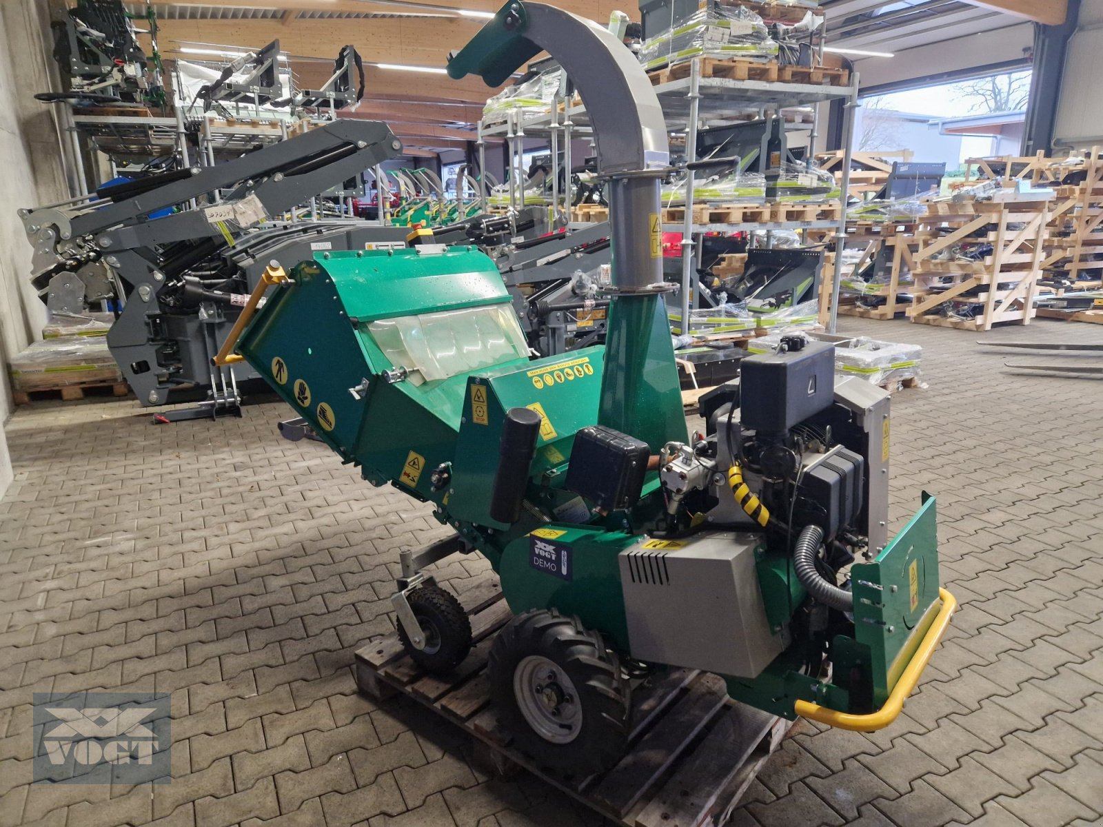 Holzhäcksler & Buschhacker des Typs HS 140MR PRO Holzhäcksler /Holzhacker mit Dieselmotor und Radantrieb, Gebrauchtmaschine in Schmallenberg (Bild 3)