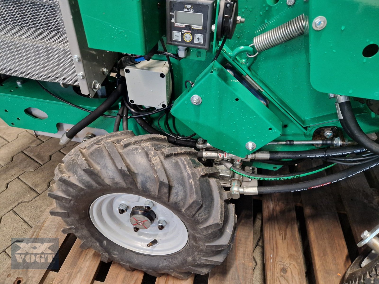 Holzhäcksler & Buschhacker des Typs HS 140MR PRO Holzhäcksler /Holzhacker mit Dieselmotor und Radantrieb, Gebrauchtmaschine in Schmallenberg (Bild 14)