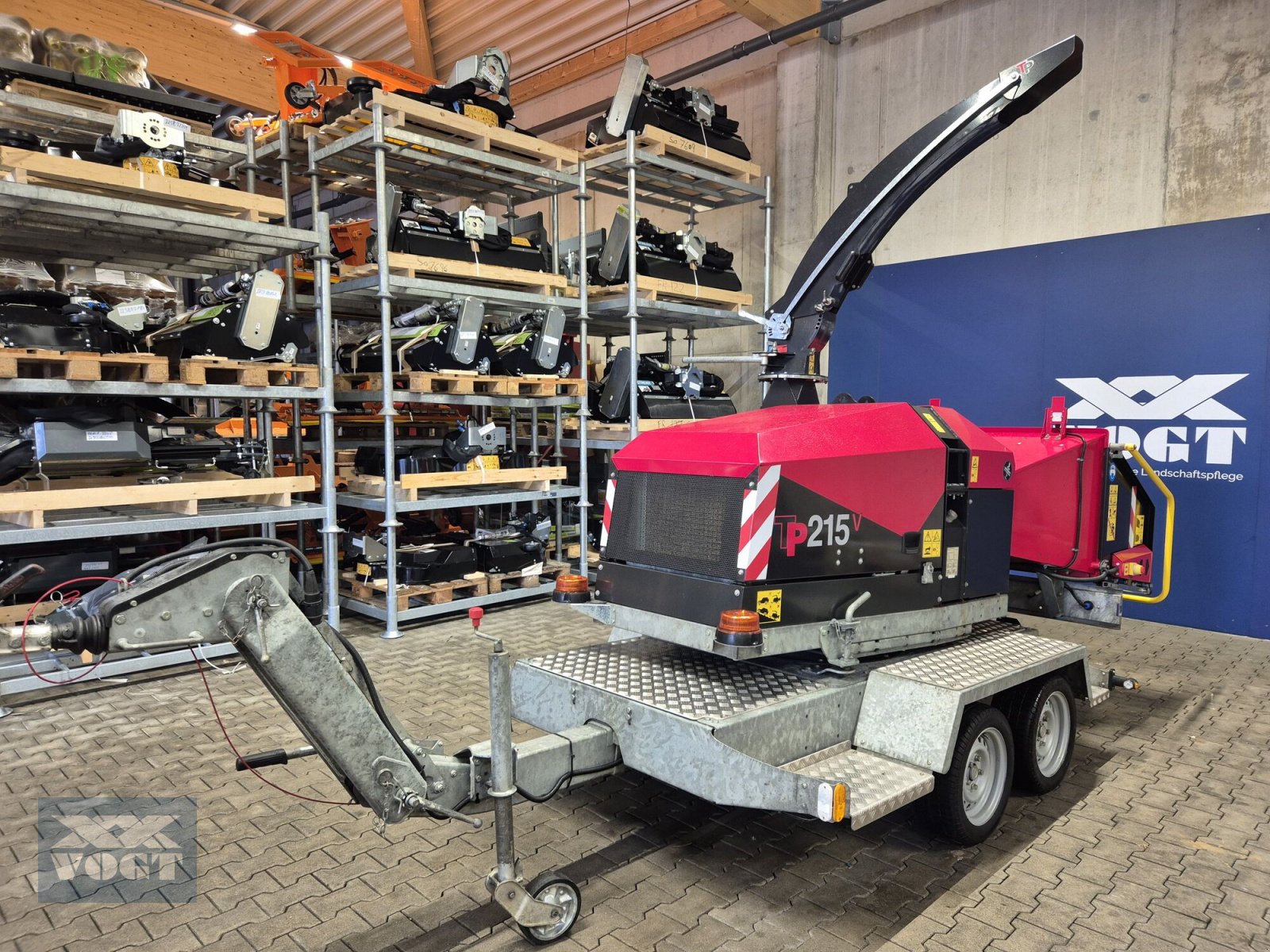 Holzhäcksler & Buschhacker tipa TP 215 MOBILE T Holzhacker /Holzhäcksler mit Dieselmotor und 270° Drehkranz, Gebrauchtmaschine u Schmallenberg (Slika 1)