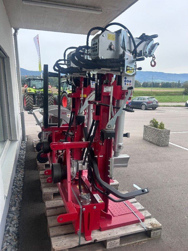 Holzspalter of the type AMR Sonstiges, Neumaschine in Domdidier (Picture 2)
