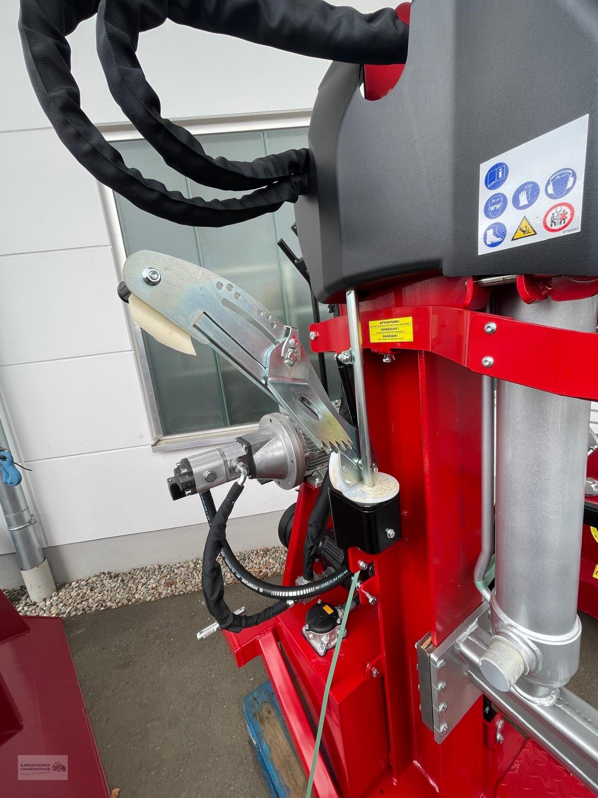 Holzspalter typu AMR VPE22+LBM, Neumaschine v Traunreut (Obrázek 6)