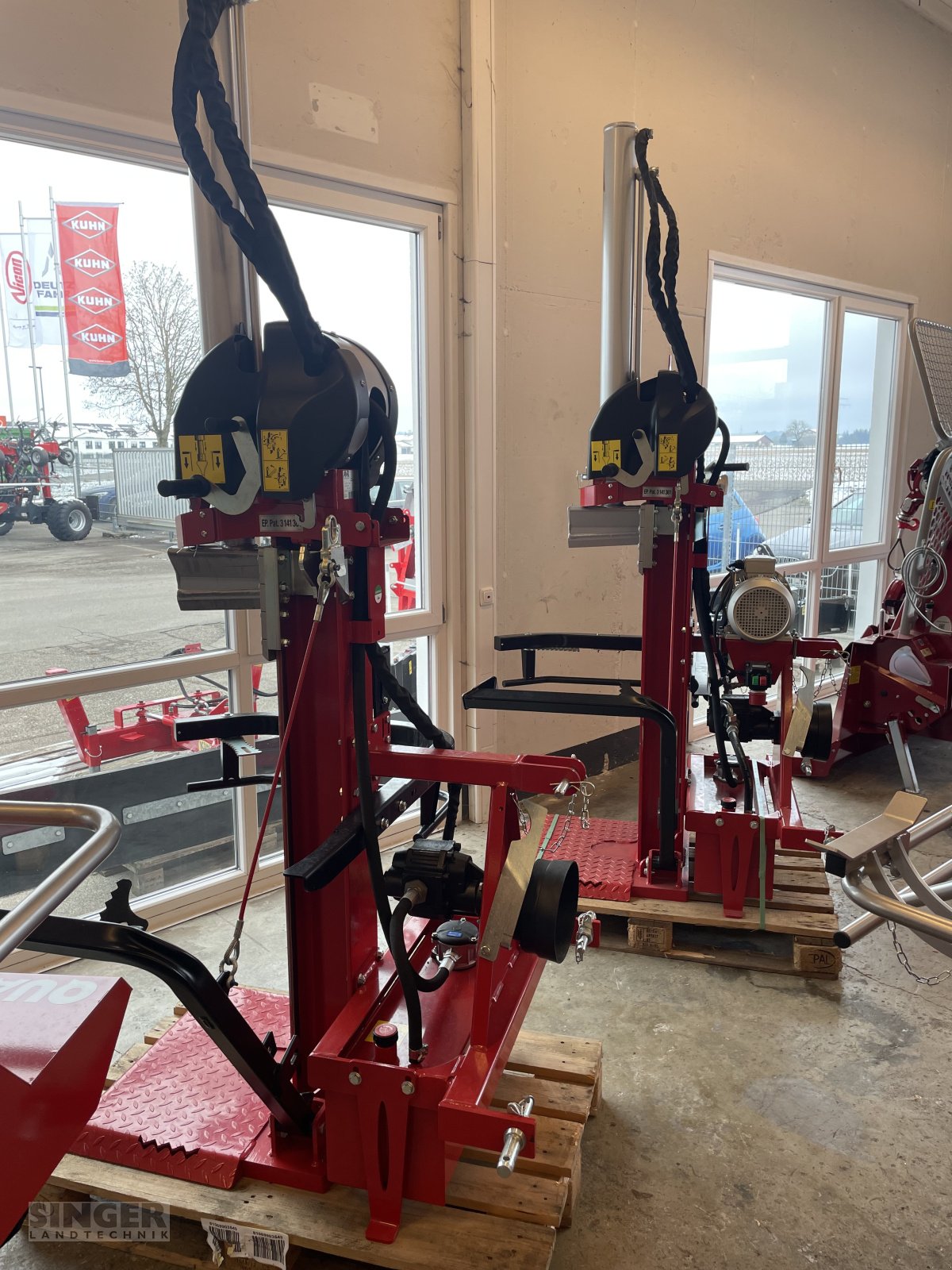 Holzspalter typu AMR VPF 17, Neumaschine v Ebenhofen (Obrázek 1)