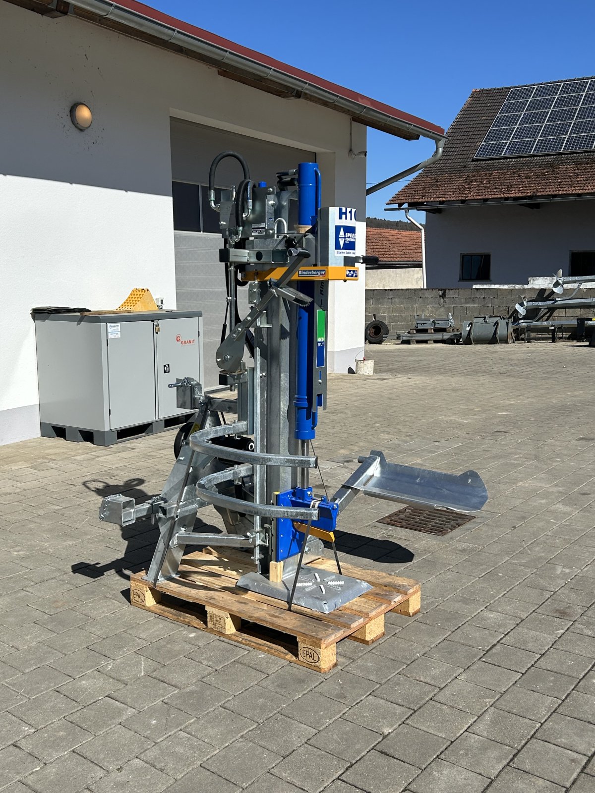 Holzspalter of the type Binderberger H 10 Z, Neumaschine in Rennertshofen (Picture 8)