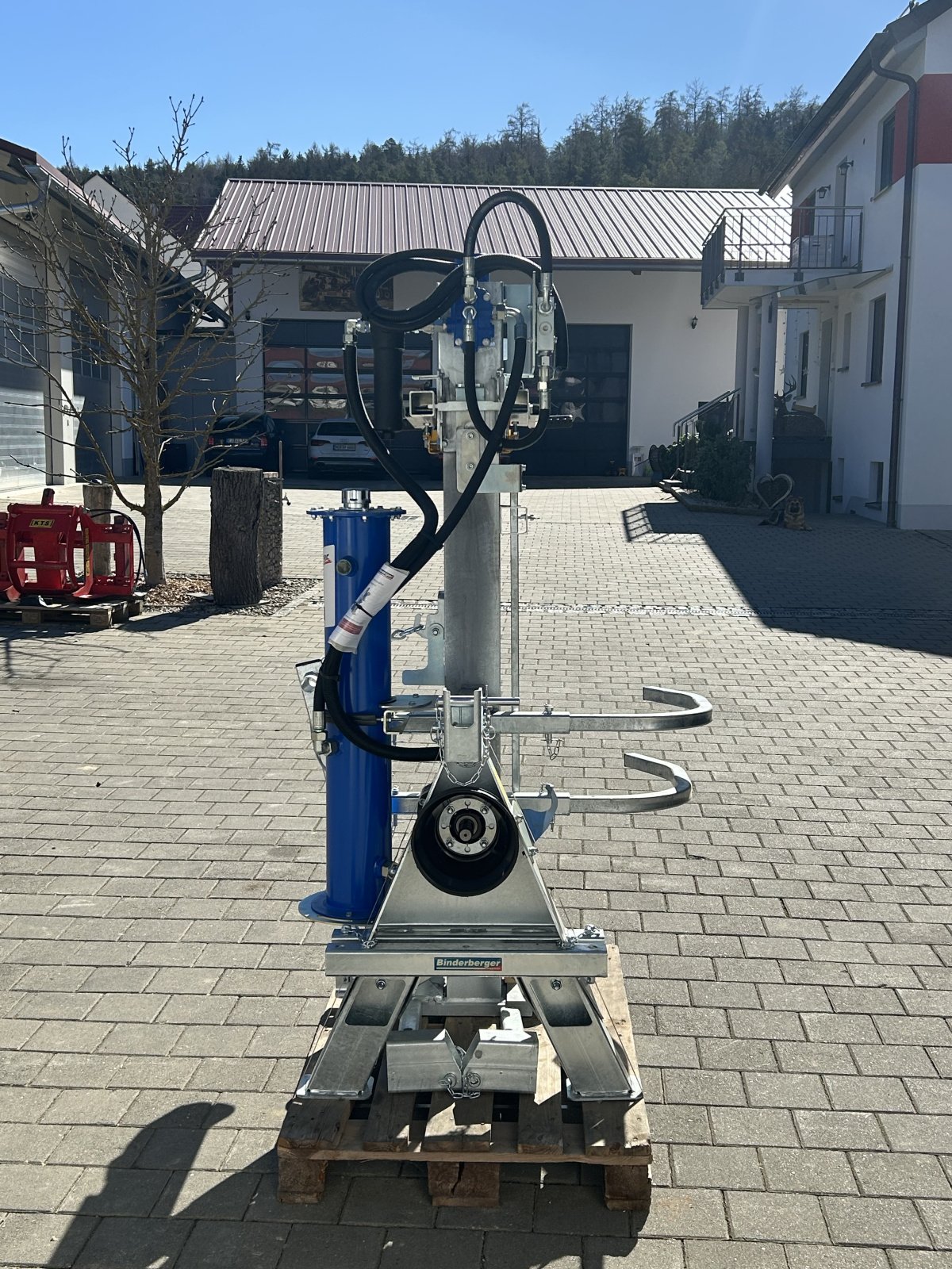 Holzspalter des Typs Binderberger H 12 Z, Neumaschine in Rennertshofen (Bild 5)