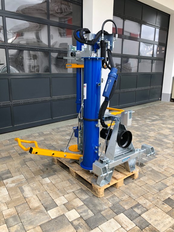 Holzspalter des Typs Binderberger H 20 Z, Neumaschine in Rennertshofen (Bild 5)