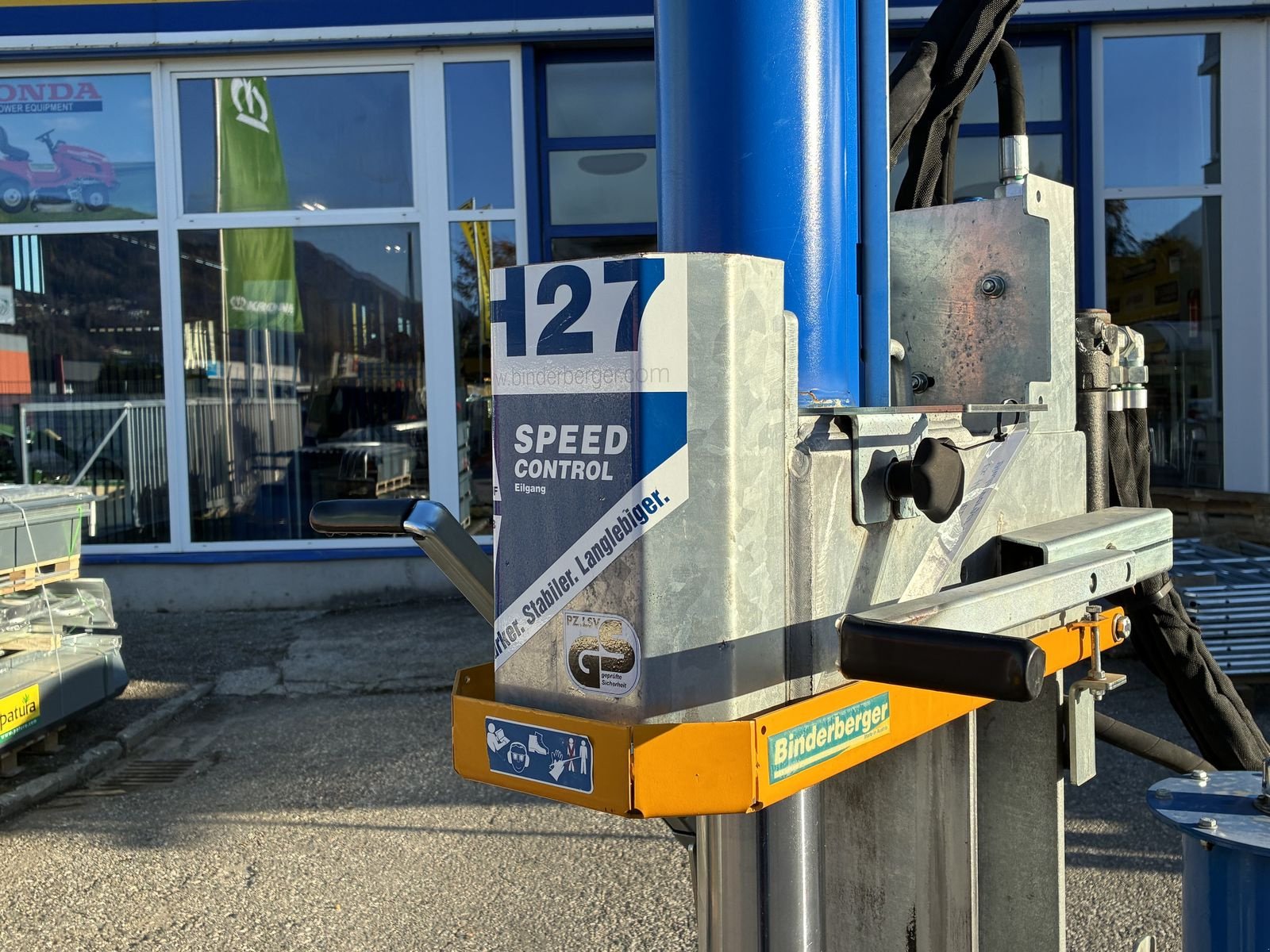 Holzspalter des Typs Binderberger H 27 Z ECO, Gebrauchtmaschine in Villach (Bild 3)