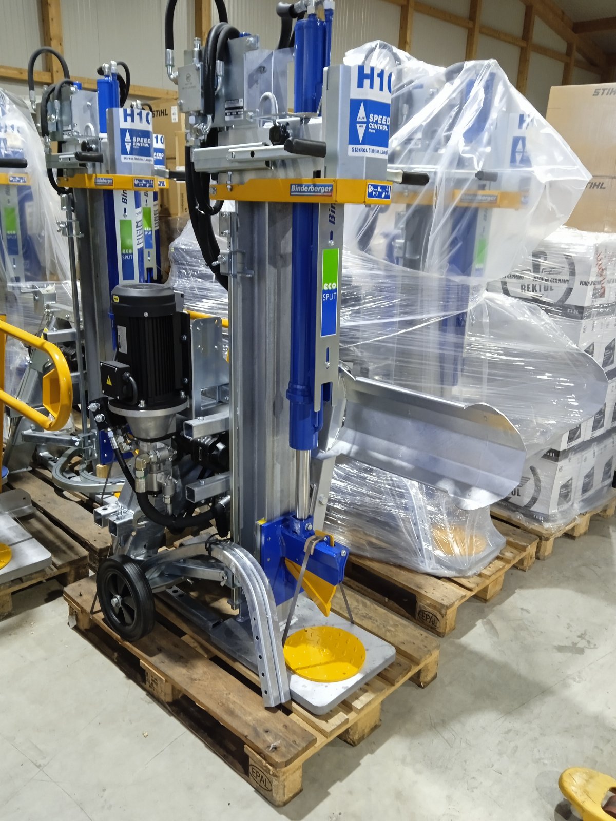 Holzspalter des Typs Binderberger H10 ZE, Neumaschine in Nittenau (Bild 1)