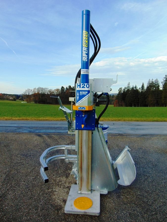 Holzspalter des Typs Binderberger H20 superspeed Z comfort, Neumaschine in Neukirchen am Walde  (Bild 1)