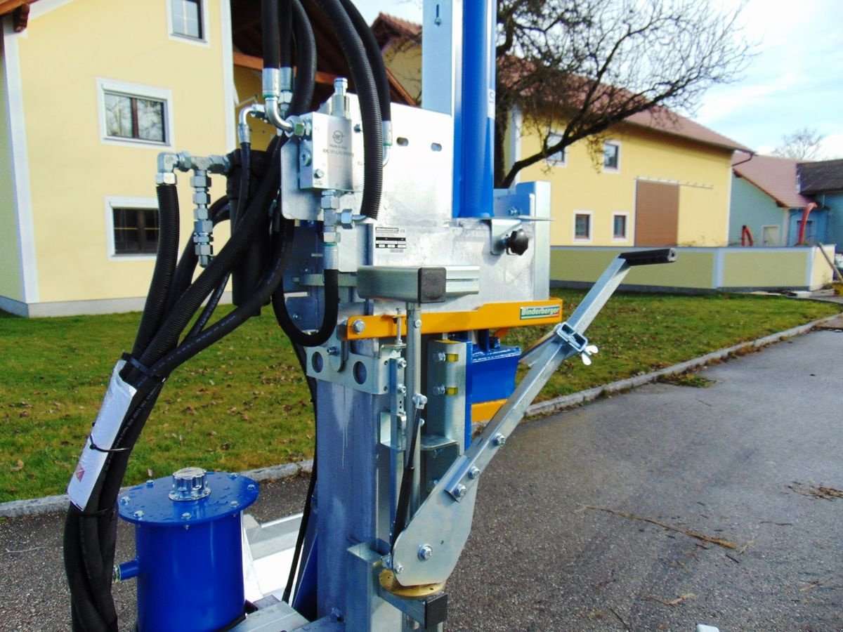 Holzspalter des Typs Binderberger H20 superspeed Z comfort, Neumaschine in Neukirchen am Walde  (Bild 7)