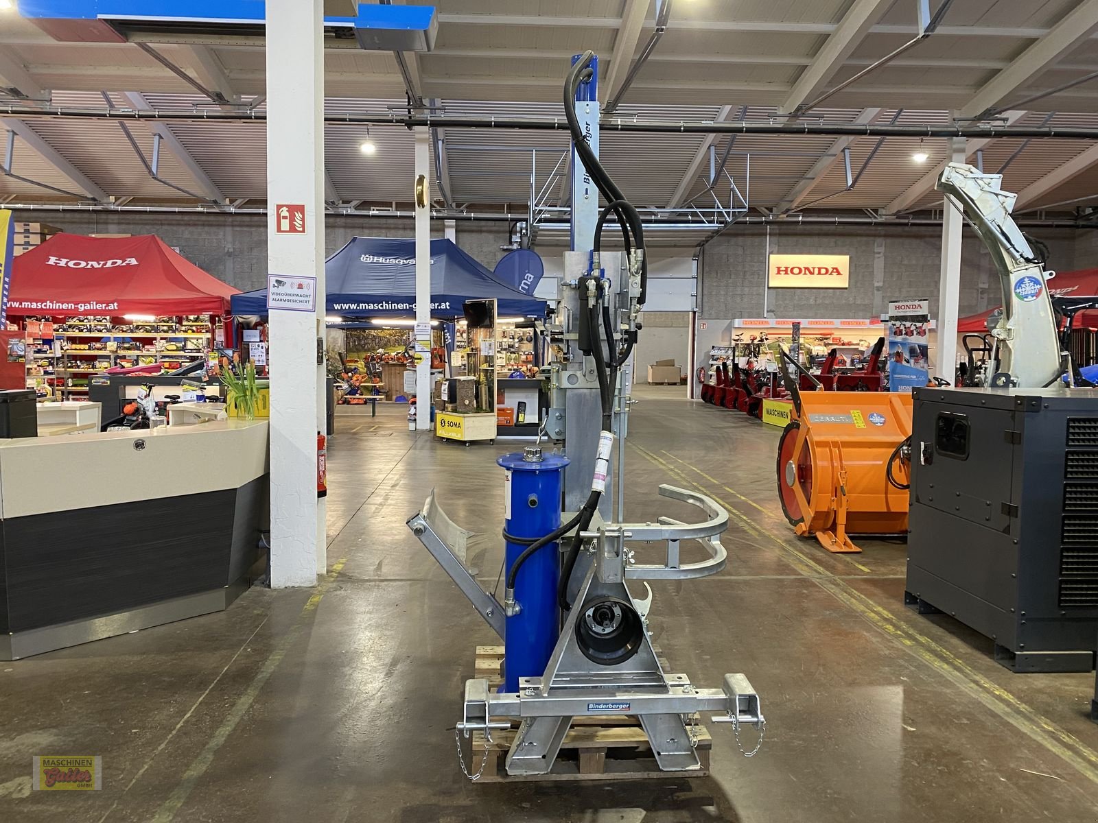 Holzspalter des Typs Binderberger H20Z Holzspalter mit Stammheber, Neumaschine in Kötschach (Bild 7)