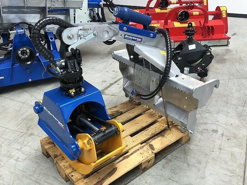 Holzspalter des Typs Binderberger Holzspalter KreissägeFörderband Rückezange Seilwinde, Gebrauchtmaschine in Schmallenberg (Bild 3)