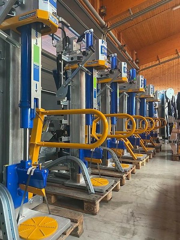 Holzspalter des Typs Binderberger Holzspalter Spalter Liegendspalter Spaltgerät Bündle, Gebrauchtmaschine in Schmallenberg (Bild 1)