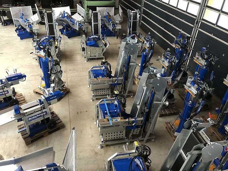 Holzspalter typu Binderberger Holzspalter Spalter Rückezange Kreissäge Förderband, Gebrauchtmaschine v Schmallenberg (Obrázek 3)