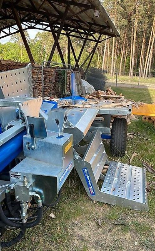 Holzspalter typu Binderberger Holzspalter Spalter Spaltgerät Liegendspalter, Gebrauchtmaschine v Schmallenberg (Obrázek 2)