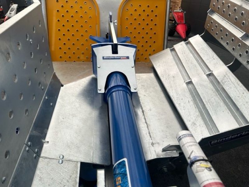 Holzspalter of the type Binderberger Liegendspalter GI27Z superspeed Dreipunkt 27to, Neumaschine in Tamsweg (Picture 12)