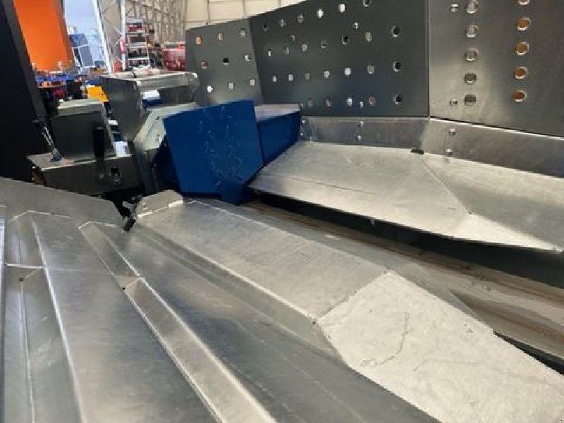 Holzspalter Türe ait Binderberger Liegendspalter Gi33Z superspeed Fahrwerk 33to, Neumaschine içinde Tamsweg (resim 15)