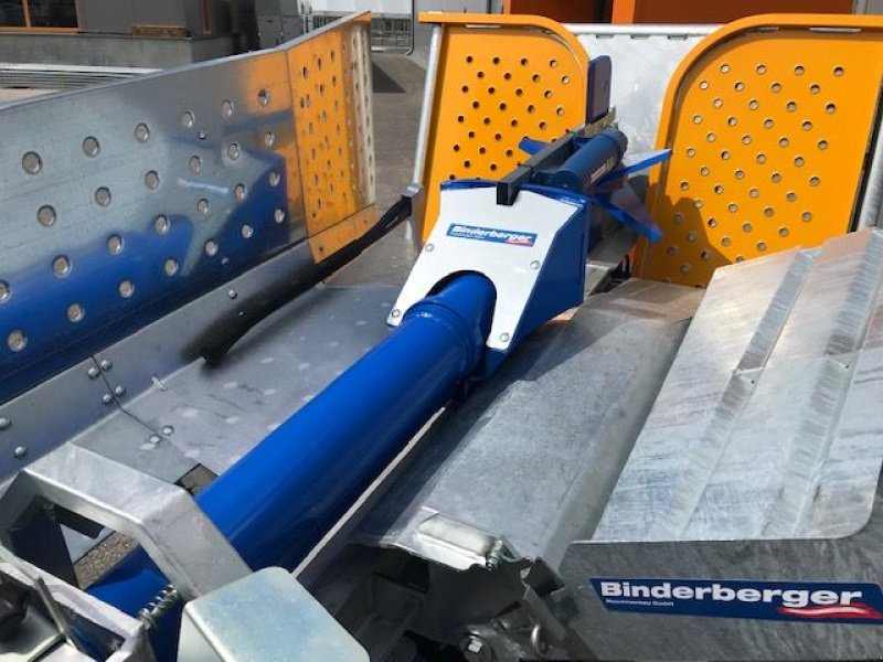 Holzspalter des Typs Binderberger Liegendspalter GI33Z superspeed, Neumaschine in Tamsweg (Bild 11)