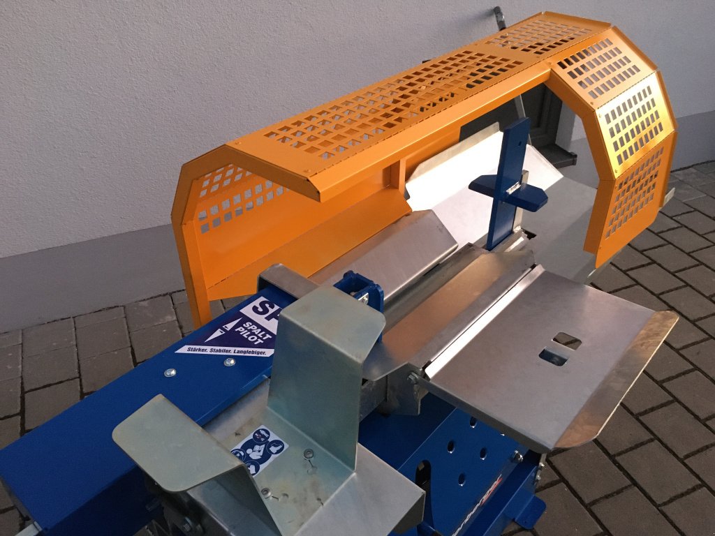 Holzspalter des Typs Binderberger SP 8 E, Neumaschine in Rennertshofen (Bild 5)