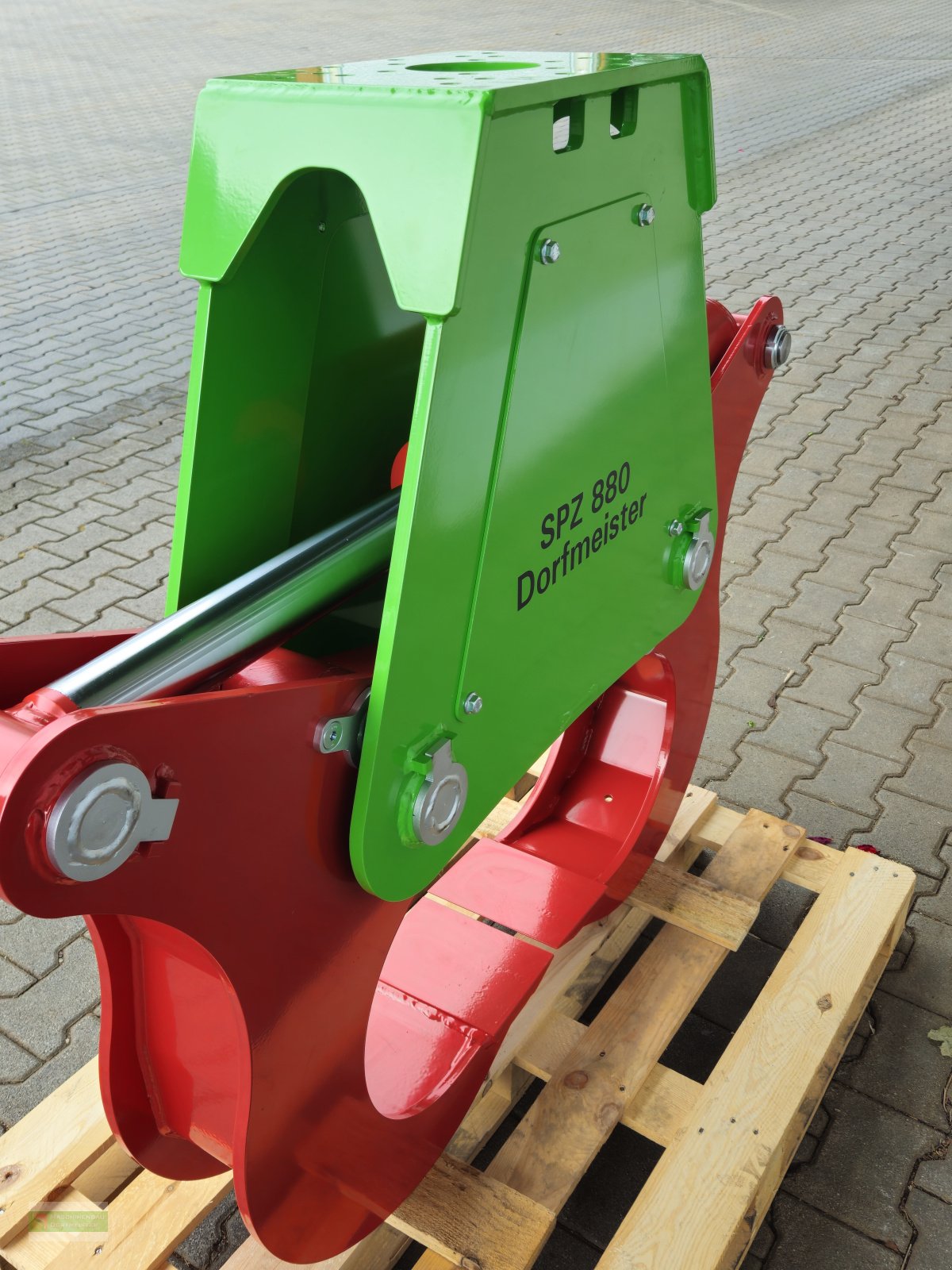 Holzspalter des Typs Dorfmeister Spaltzange Bagger, Hackmaschine SPZ 880, Neumaschine in Roßbach (Bild 11)