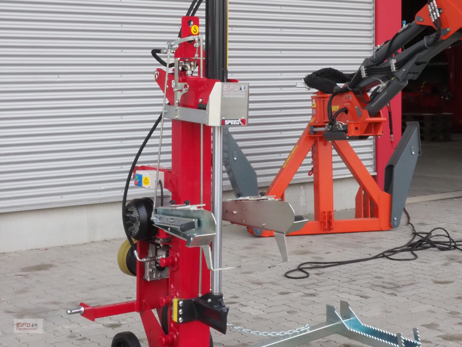 Holzspalter des Typs EiFo BR 115-14-Z, Neumaschine in Bad Grönenbach (Bild 1)