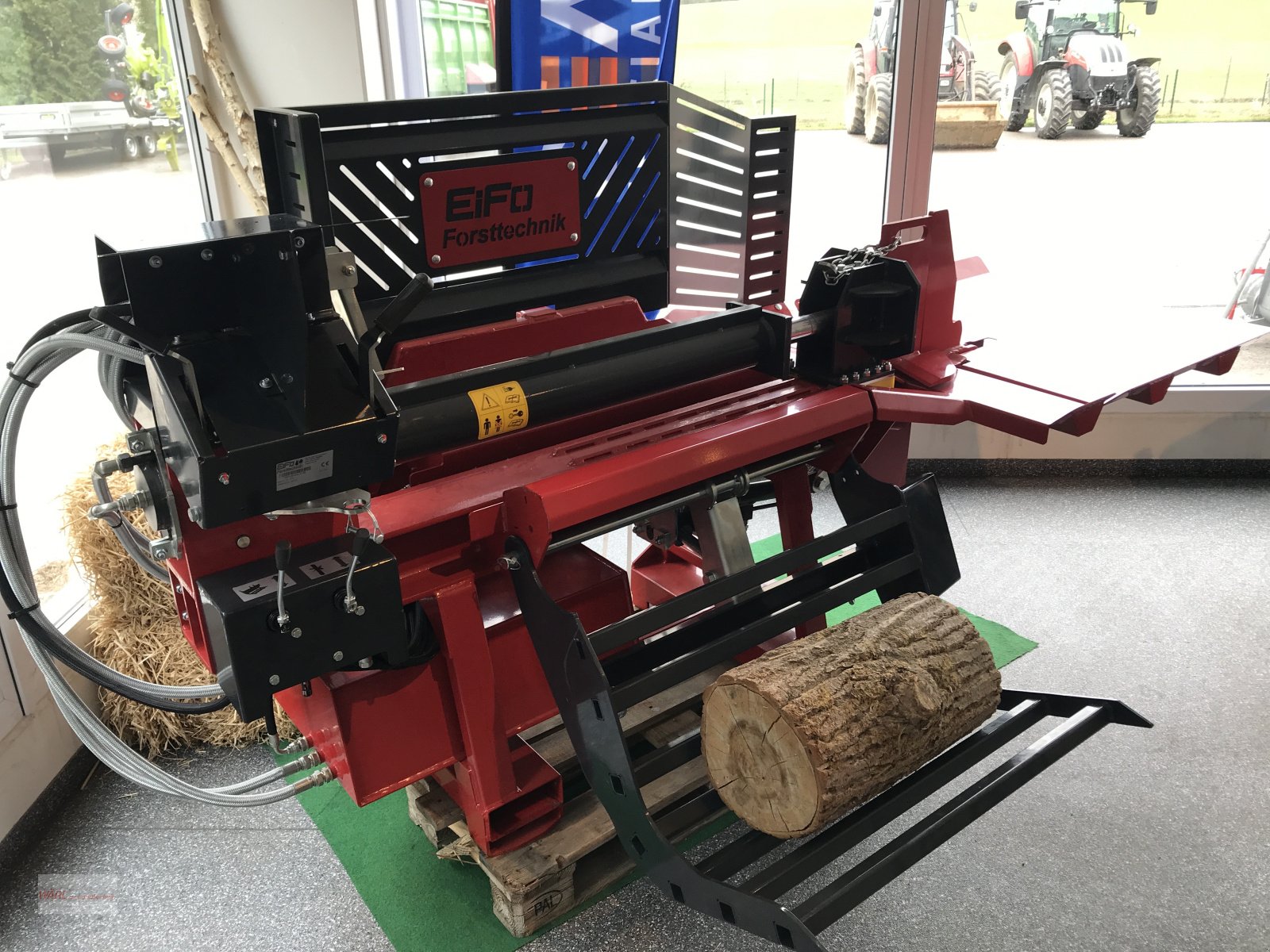 Holzspalter des Typs EiFo BR 125-24L-Z, Neumaschine in Mitterscheyern (Bild 4)