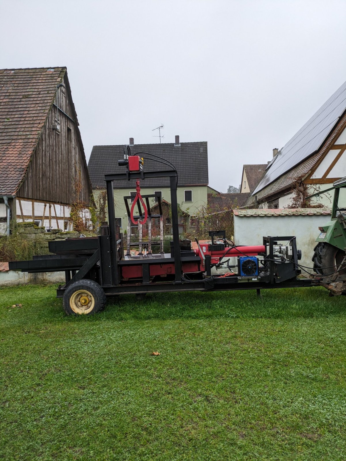 Holzspalter Türe ait Eigenbau Schichtholzspalter, Gebrauchtmaschine içinde Schnaittach (resim 1)