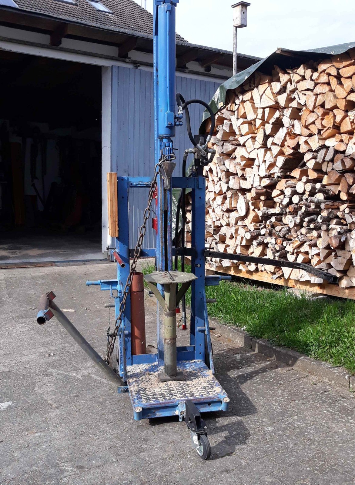 Holzspalter van het type Eigenbau Stehend, Gebrauchtmaschine in Dollnstein (Foto 2)